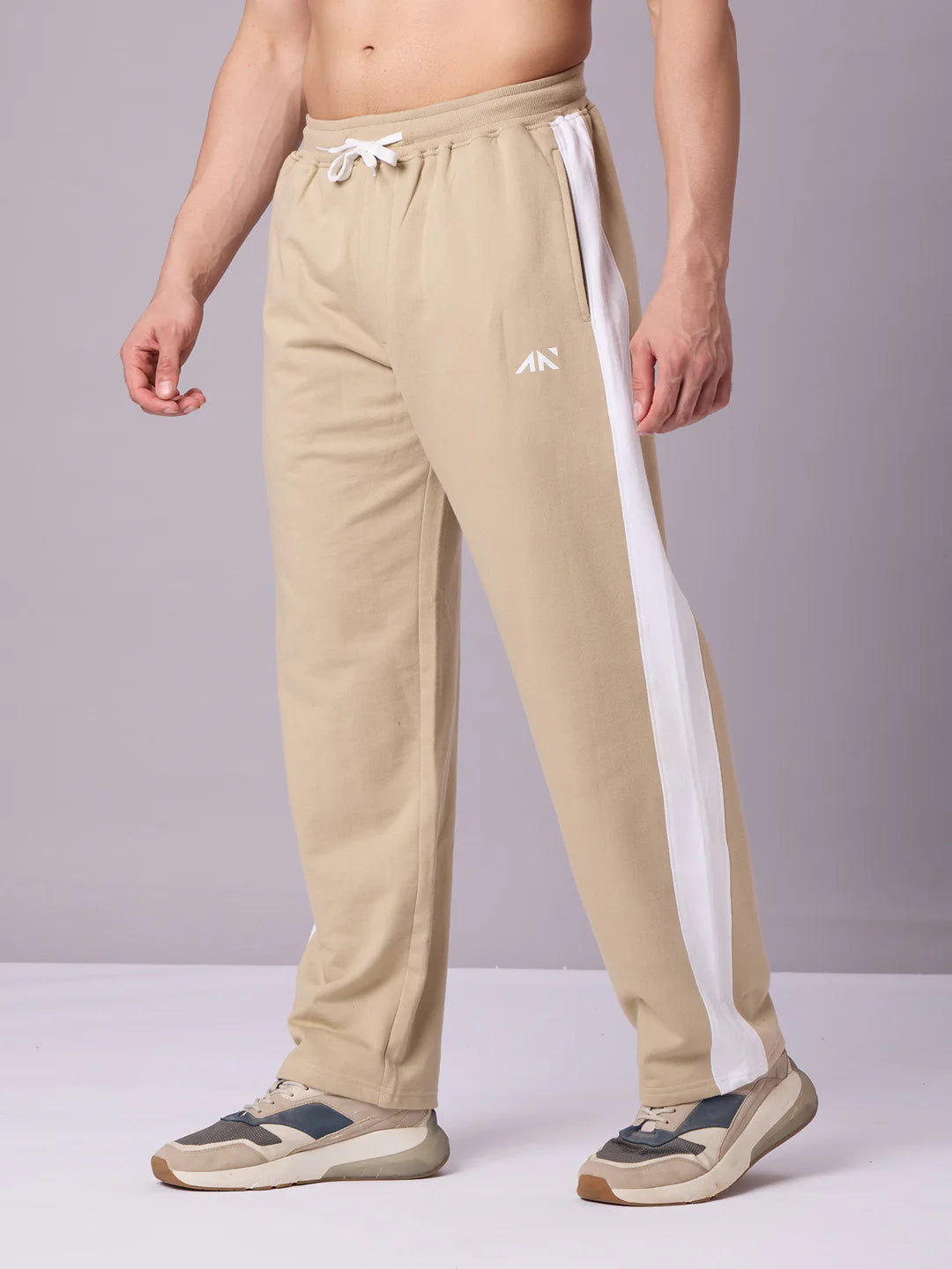 OVERSIZED JOGGERS TRACKPANTS β STREET COMFORT REDEFINED